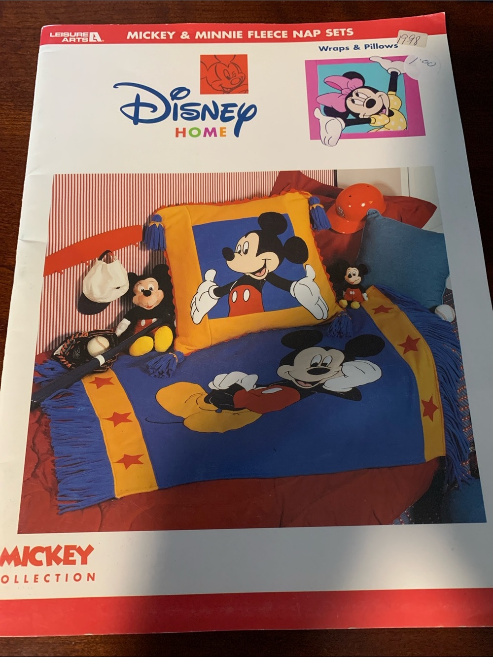 Disney Mickey & Minnie Fleece Nap Set Pattern Book